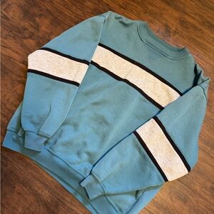 Blue and grey vintage sweater dad sweater